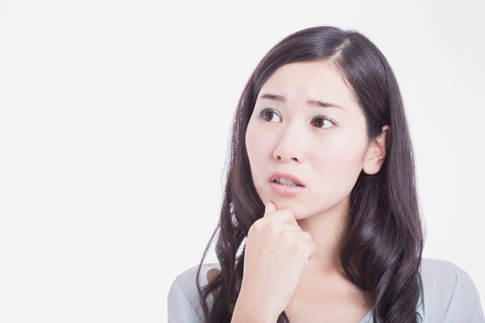銀色の詰めものが気になっている方は、ぜひご相談ください
